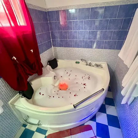 Abbaidda 아파트호텔 발레도리아